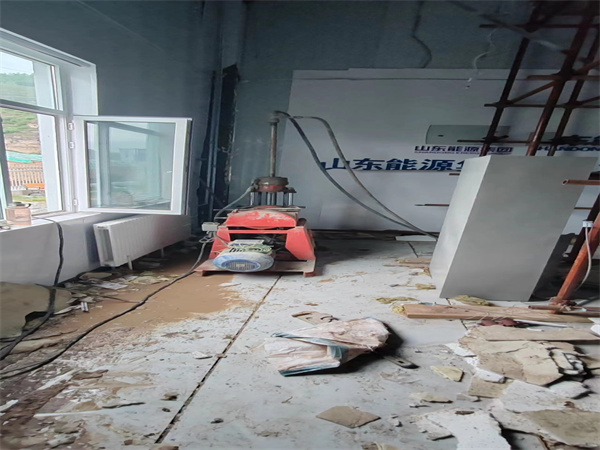 平泉地基基础下沉墙体裂缝加固注浆顶升施工